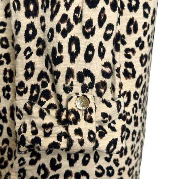Chico's beige animal print 3/4 sleeves top size 0 - small - Picture 5 of 8